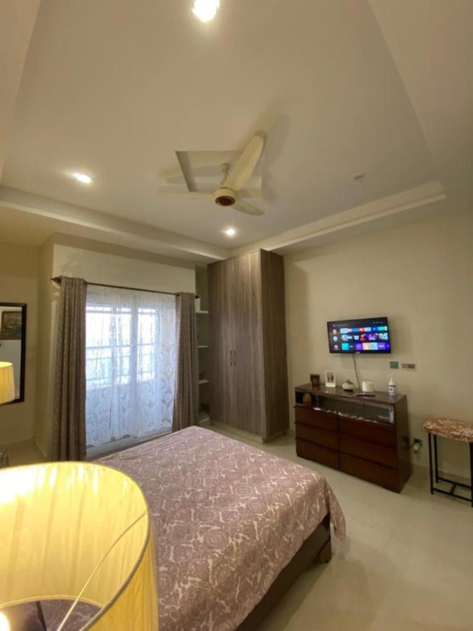 The River View Apartment Равалпинди Екстериор снимка