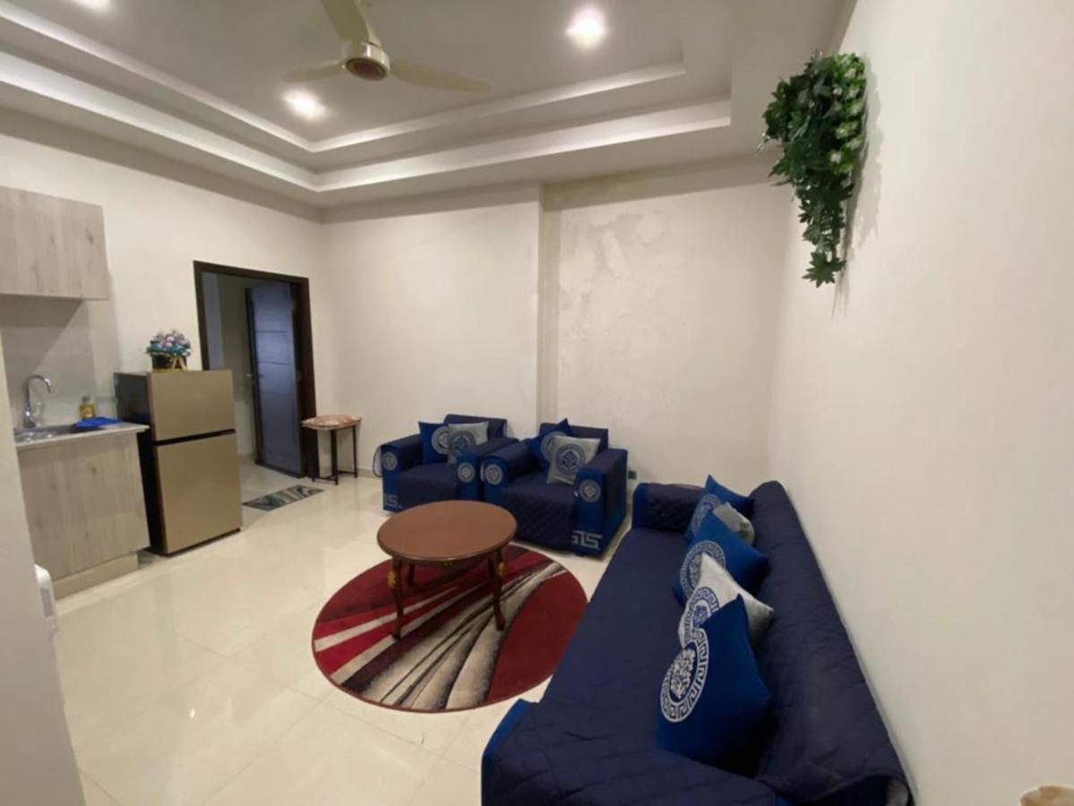 The River View Apartment Равалпинди Екстериор снимка